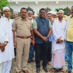 BDO ने मस्जिद पहुंच दी बधाई, बलहा में दिखा आपसी प्रेम