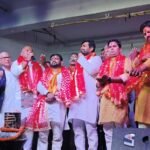 जनप्रतिनिधियों के साथ विधायक बाबूलाल शौर्य ने फीता काटकर किया उद्घाटन, सांस्कृतिक रंग में रंगा पूरा इलाका